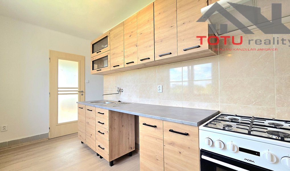 Prodej bytu 3+1 70 m², Jaroměř – náhled fotky 5