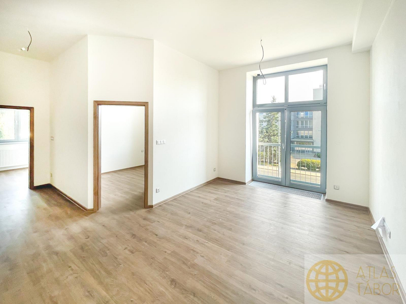 Pronájem bytu 3+kk 60 m² – fotografie 3