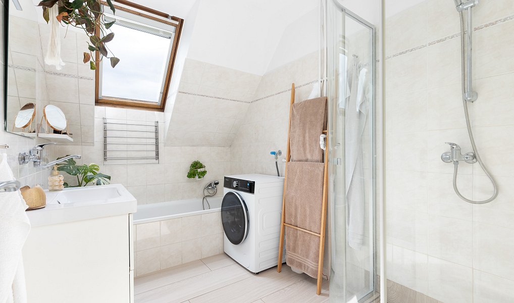 Prodej bytu 3+1 95 m², Opava – náhled fotky 2