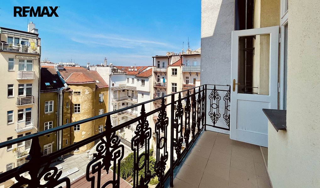 Pronájem bytu 1+1 62 m², Praha – náhled fotky 13