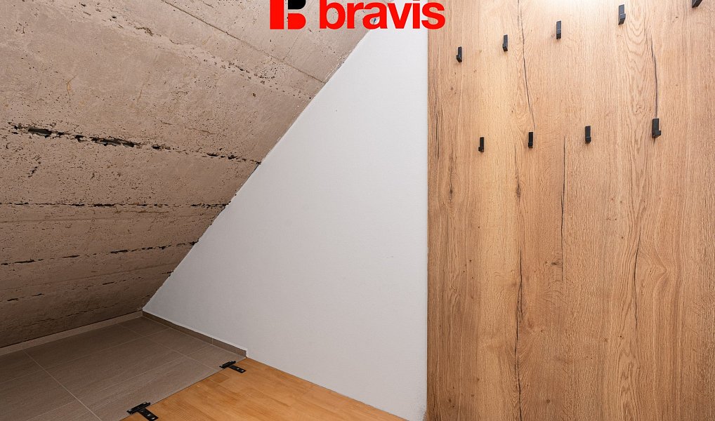 Pronájem domu 230 m² s pozemkem 414 m², Brno – náhled fotky 14