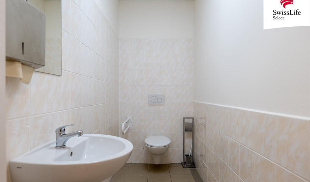 Pronájem kanceláře 403 m², Praha – náhled fotky 16