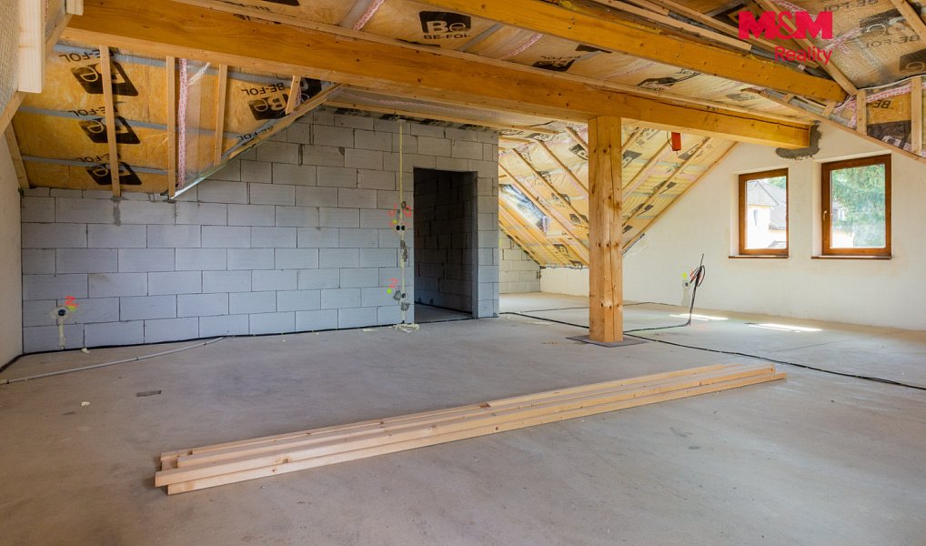 Prodej obchodních prostor 1 051 m², Jeseník – náhled fotky 10