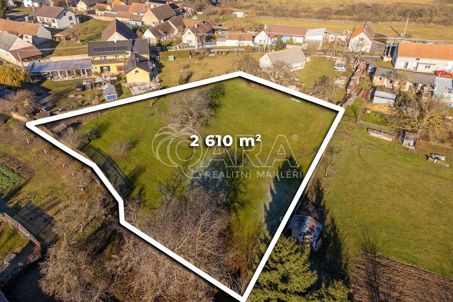 Prodej stavebního pozemku 2 610 m² – fotografie 2