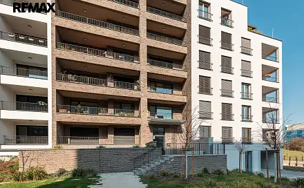 Pronájem bytu 2+kk 56 m²