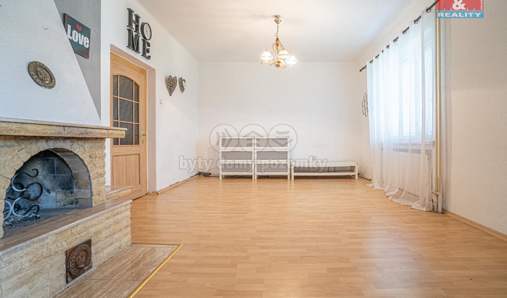Prodej domu 228 m² s pozemkem 939 m², Chotěbuz – náhled fotky 4