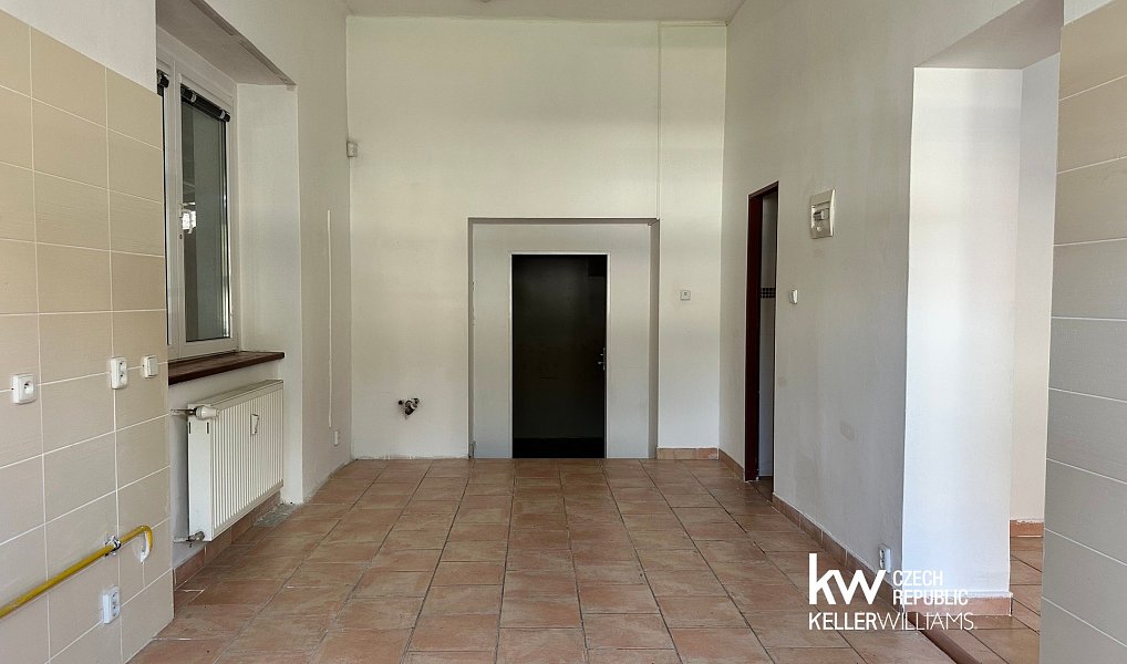Pronájem obchodních prostor 136 m², Bílina – náhled fotky 20