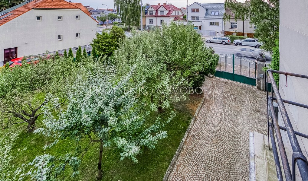 Prodej domu 652 m² s pozemkem 885 m², České Budějovice – náhled fotky 9