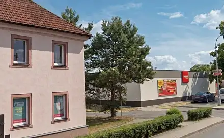 Pronájem bytu 3+kk 49 m², Pražská, Unhošť, okres Kladno