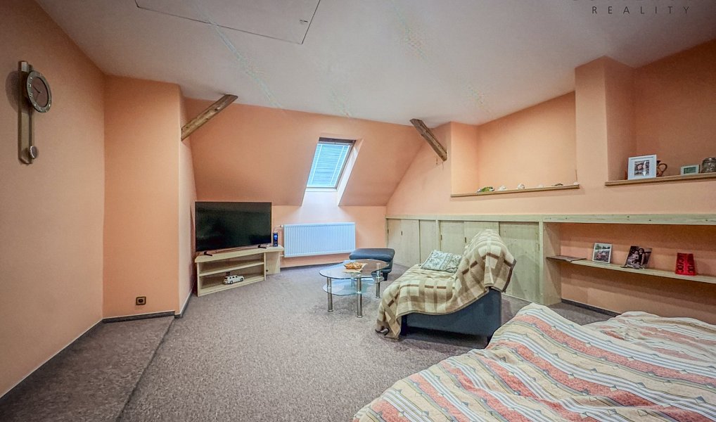Prodej domu 250 m² s pozemkem 514 m², Staňkov – náhled fotky 17