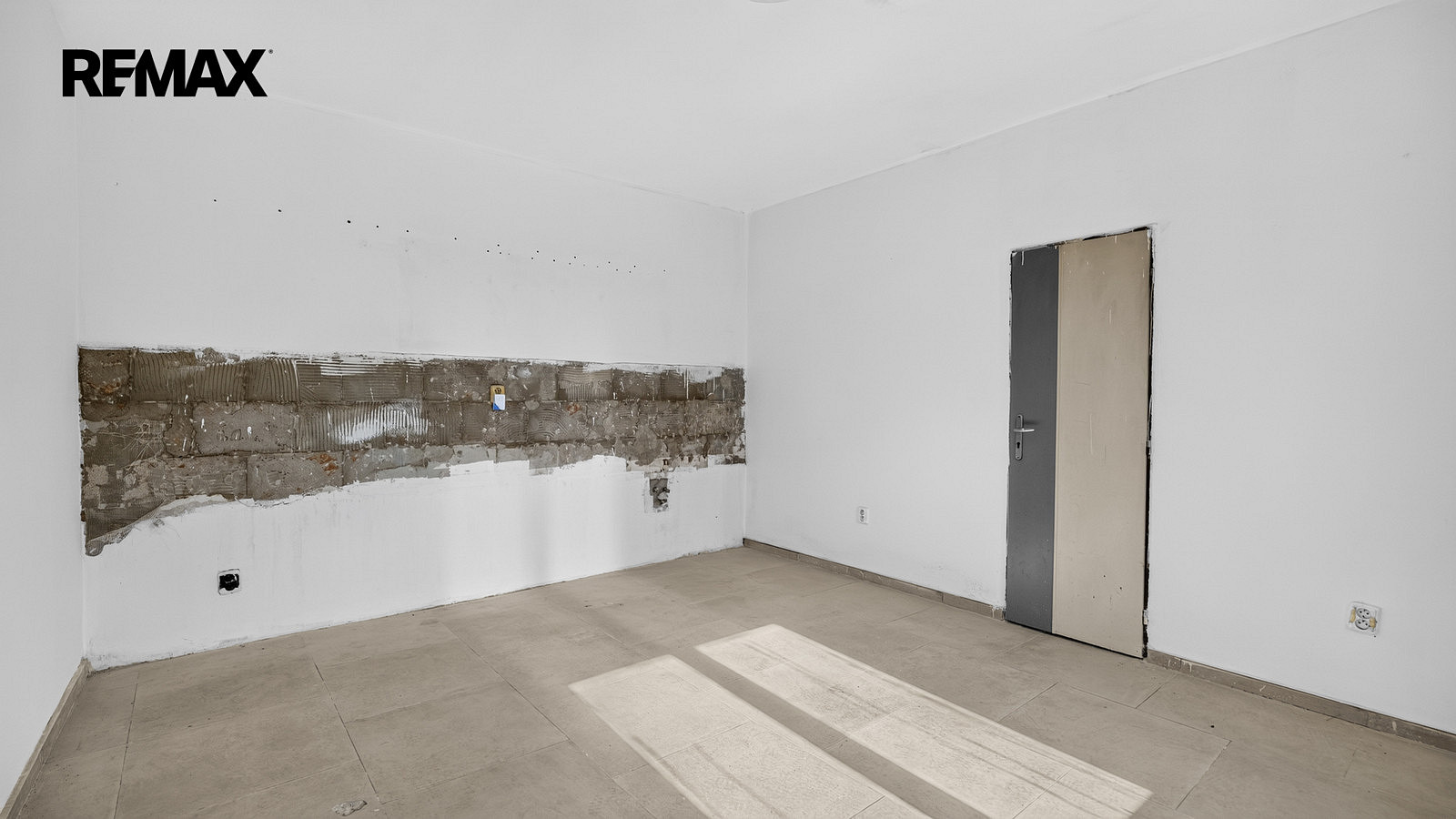 Prodej domu 170 m² s pozemkem 977 m² – pohled 6