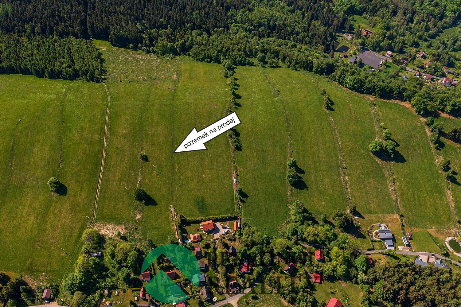 Prodej stavebního pozemku 57 461 m² – fotografie 2