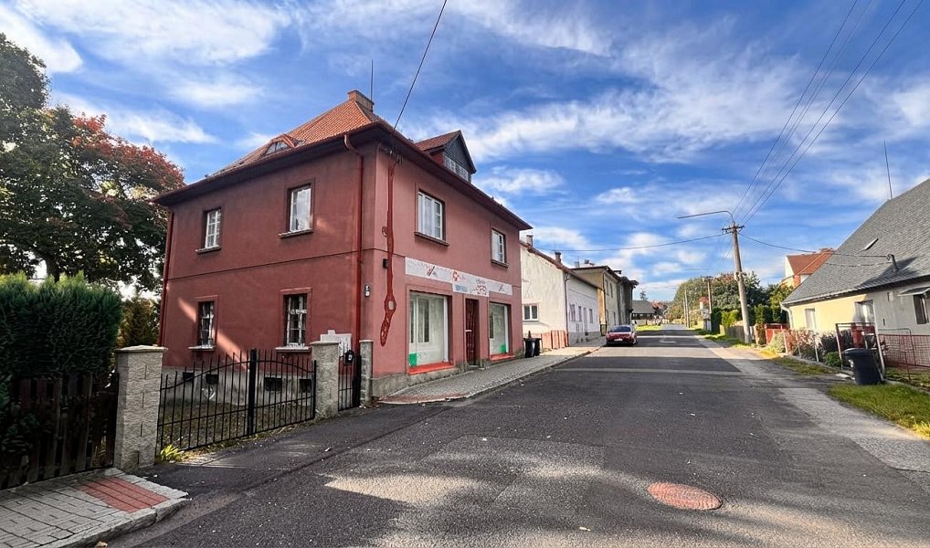 Prodej rodinného domu, 250 m², Děčín, Varnsdorf