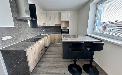 Prodej bytu 3+kk 72 m², Hradišťská, Uherský Ostroh - Ostrožské Předměstí, okres Uherské Hradiště