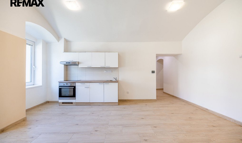 Prodej bytu 2+kk 58 m², Unhošť – náhled fotky 18