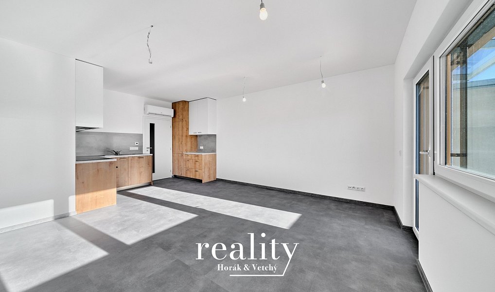 Pronájem bytu 1+kk 36 m², Znojmo – náhled fotky 4