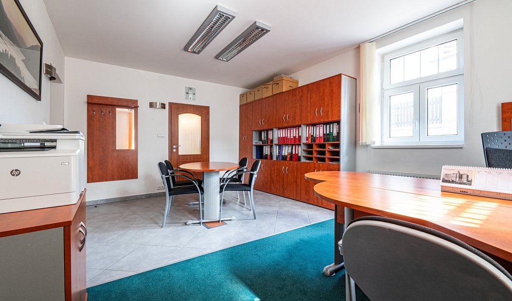 Prodej domu 300 m² s pozemkem 870 m², Liberec – náhled fotky 10