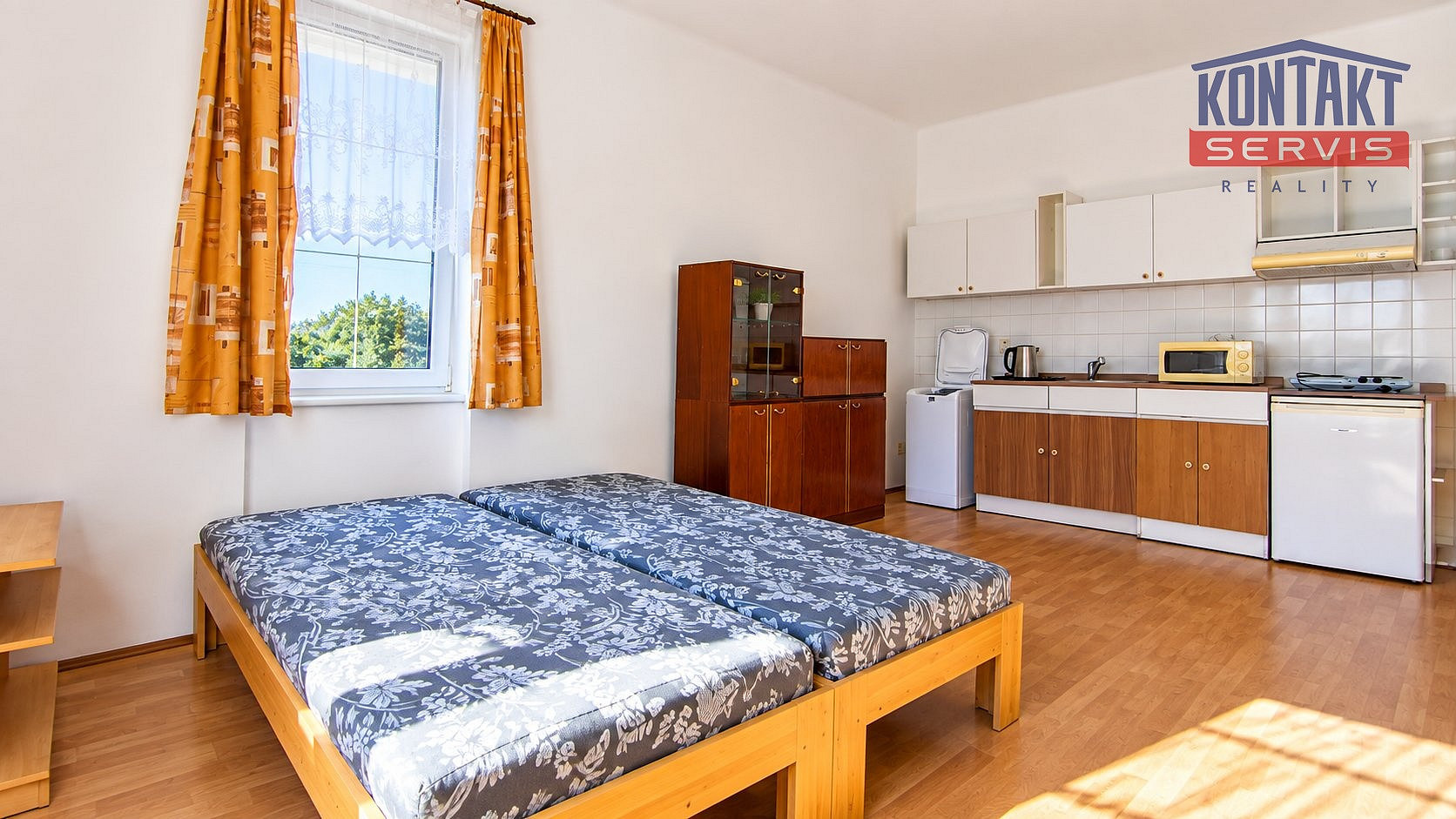 Pronájem bytu 1+kk 30 m² – fotografie 3