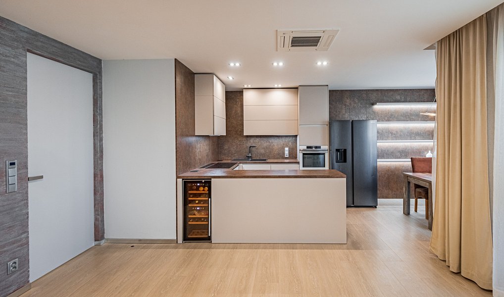 Prodej bytu 4+kk 101 m², Pardubice – náhled fotky 22