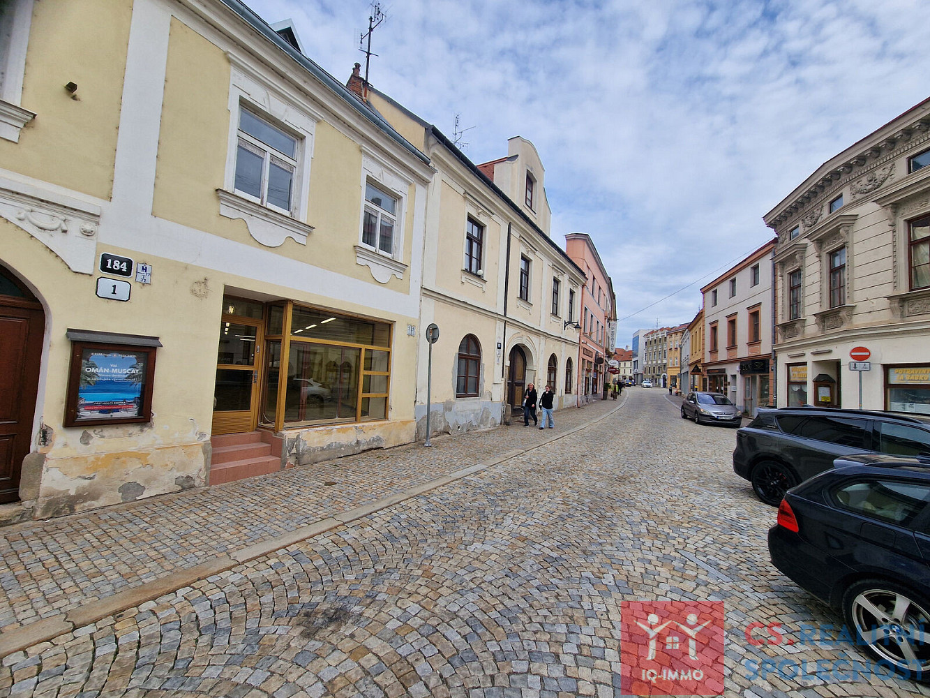 Pronájem obchodních prostor 76 m²