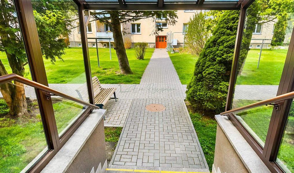 Prodej bytu 3+1 60 m², Vsetín – náhled fotky 11