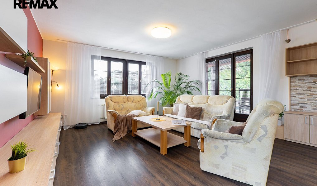Prodej domu 200 m² s pozemkem 1 400 m², Rožmitál pod Třemšínem – náhled fotky 12
