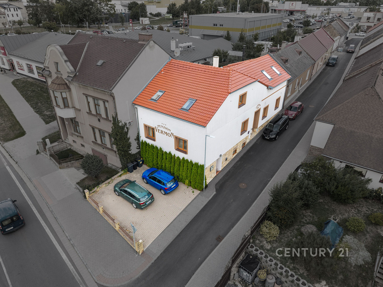 Prodej domu 357 m² s pozemkem 265 m²