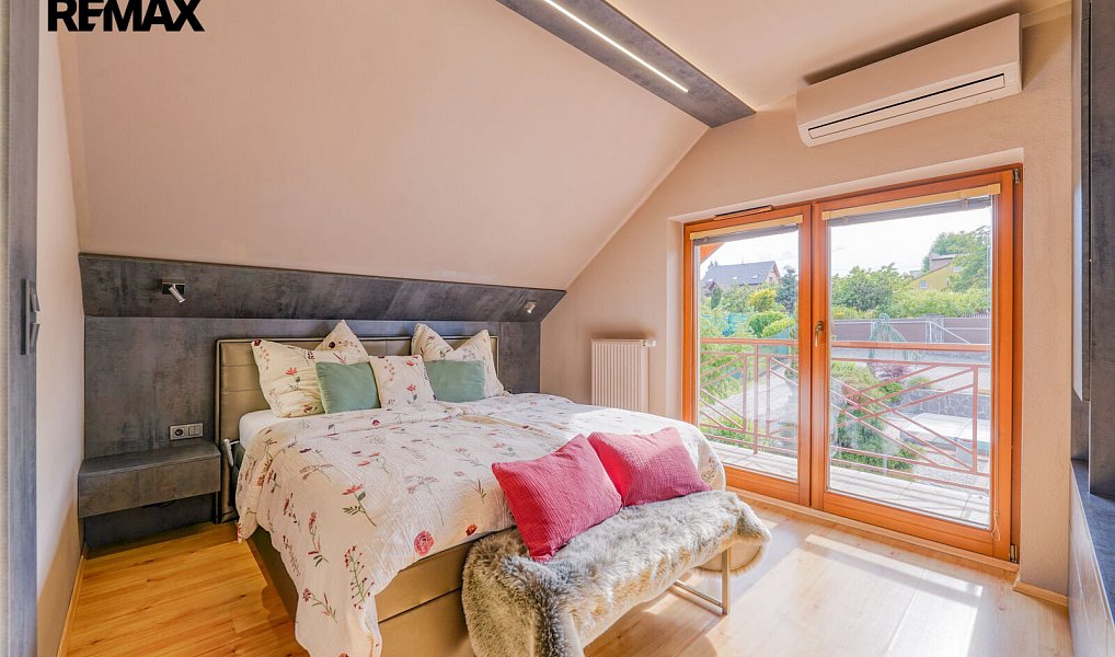 Prodej domu 200 m² s pozemkem 1 161 m², Plzeň – náhled fotky 14