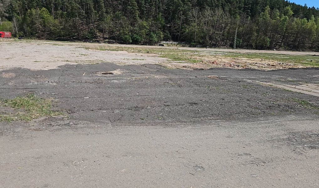 Pronájem stavebního pozemku 1 000 m², Bělá pod Bezdězem – náhled fotky 3