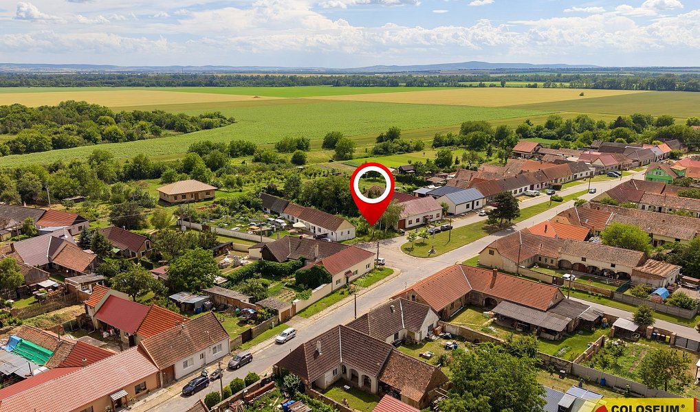 Prodej stavebního pozemku 951 m², Dyjákovice – náhled fotky 2