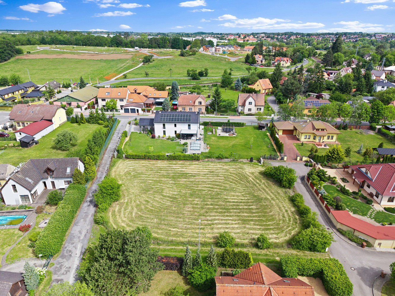 Prodej stavebního pozemku 1 636 m² – fotografie 5