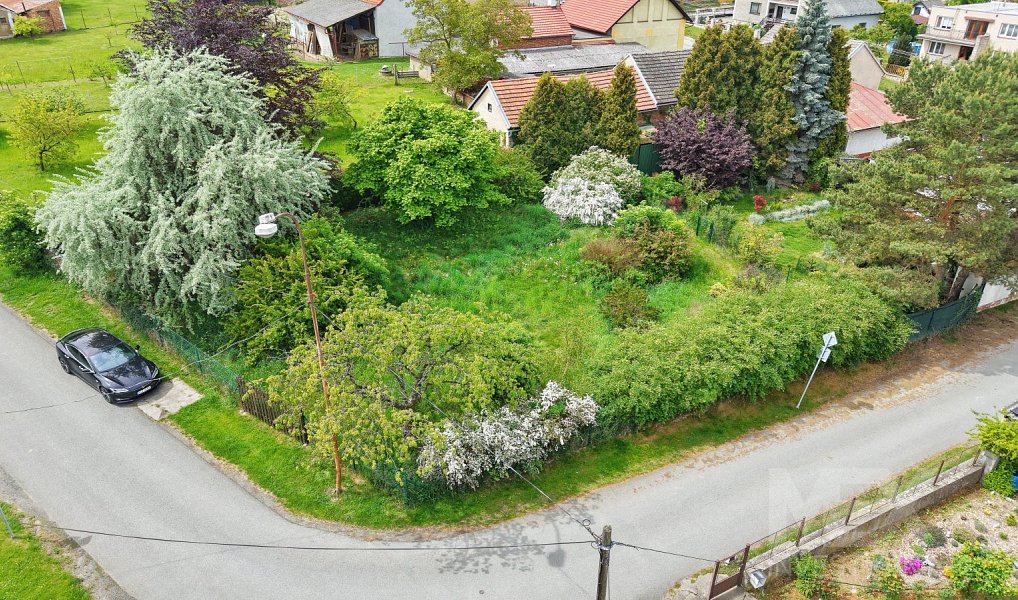 Prodej stavebního pozemku 610 m², Zásmuky – náhled fotky 2