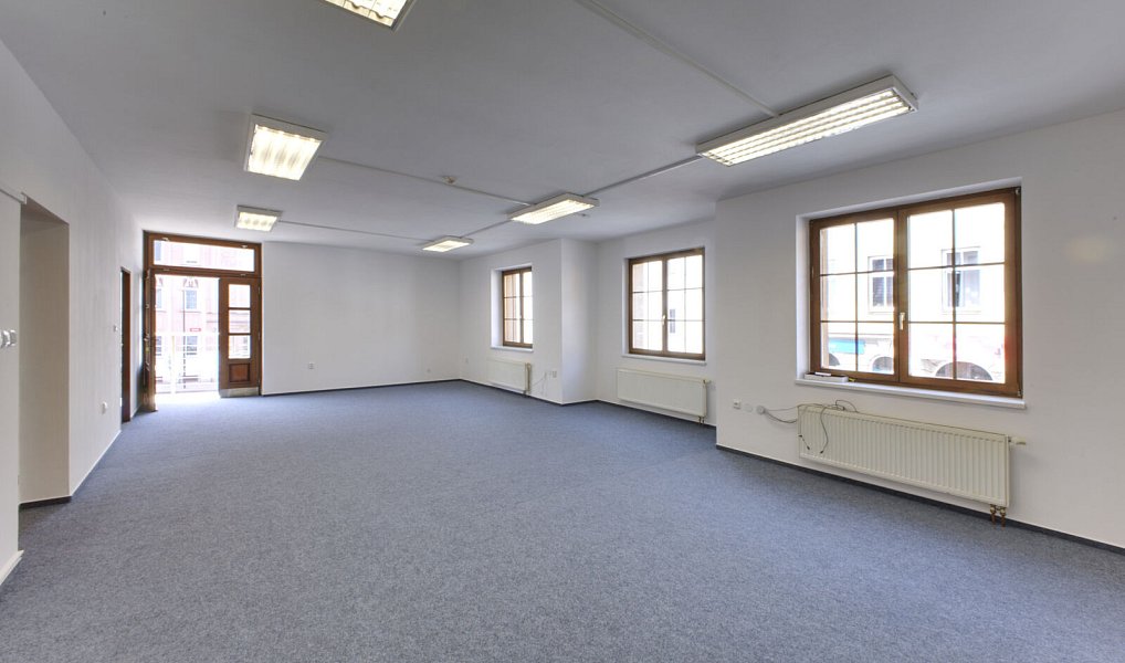 Pronájem kanceláře 55 m², Plzeň – náhled fotky 2