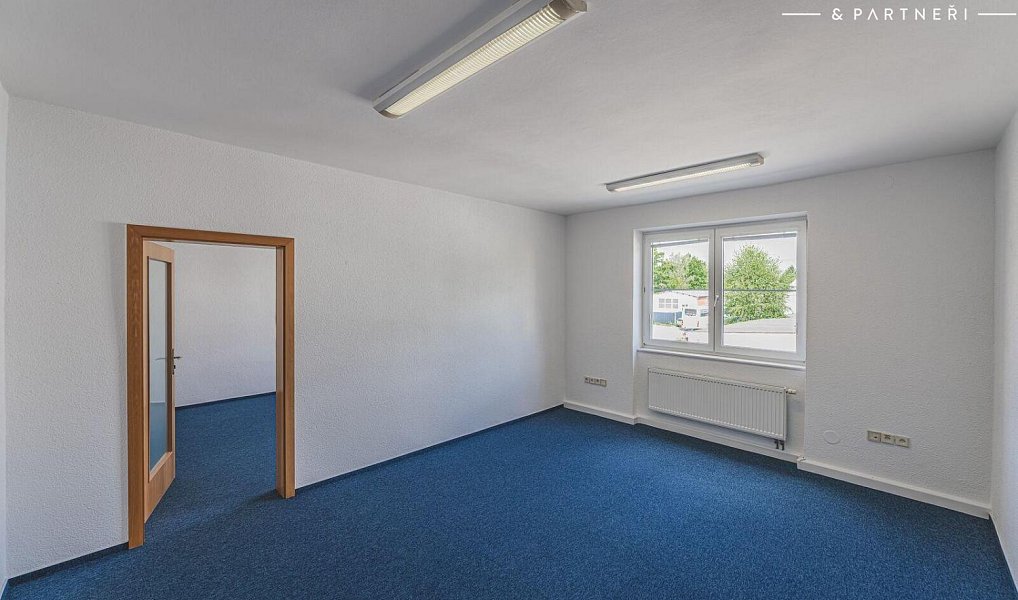 Pronájem kanceláře 102 m², Hradec Králové – náhled fotky 7