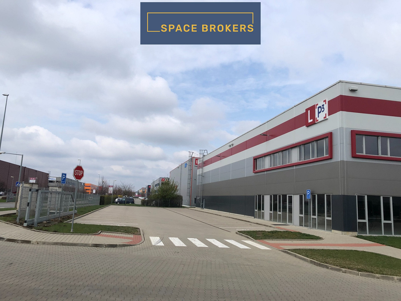 Pronájem skladovacích prostor 1 979 m² — photo 4