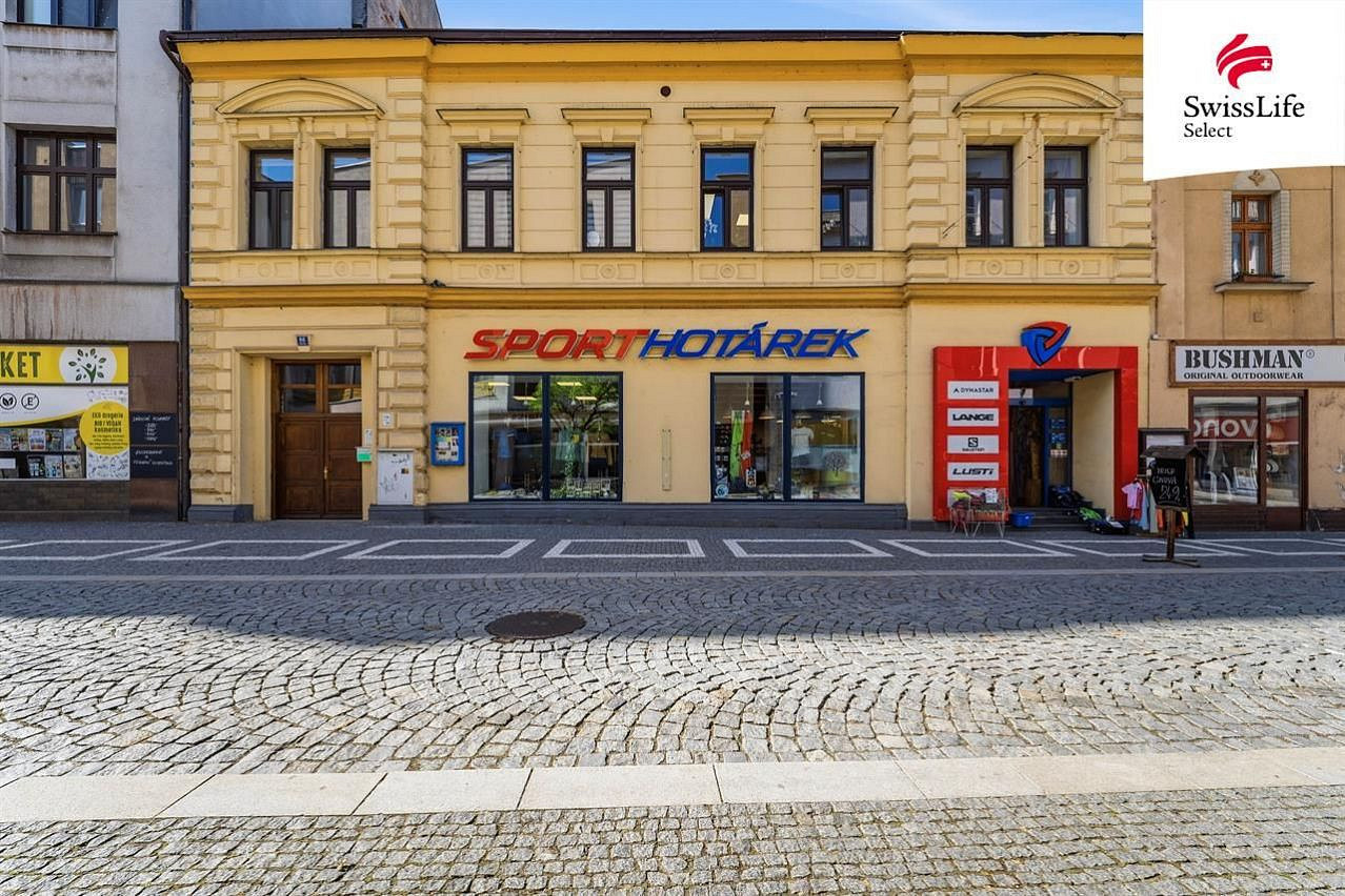 Prodej obchodních prostor 936 m²