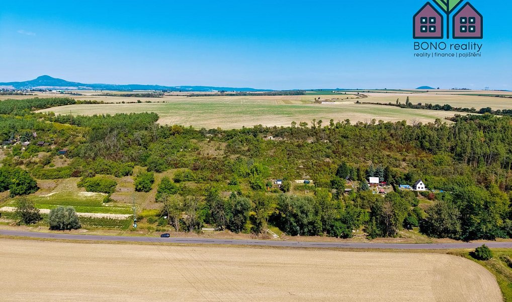 Prodej zahrady 1 950 m², Hoštka – náhled fotky 9