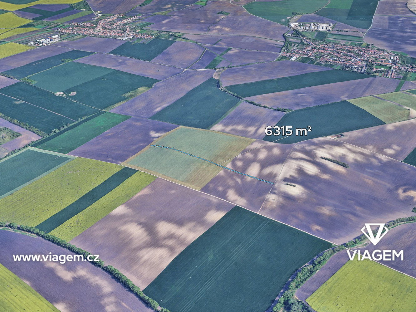 Prodej pole 1 052 m²