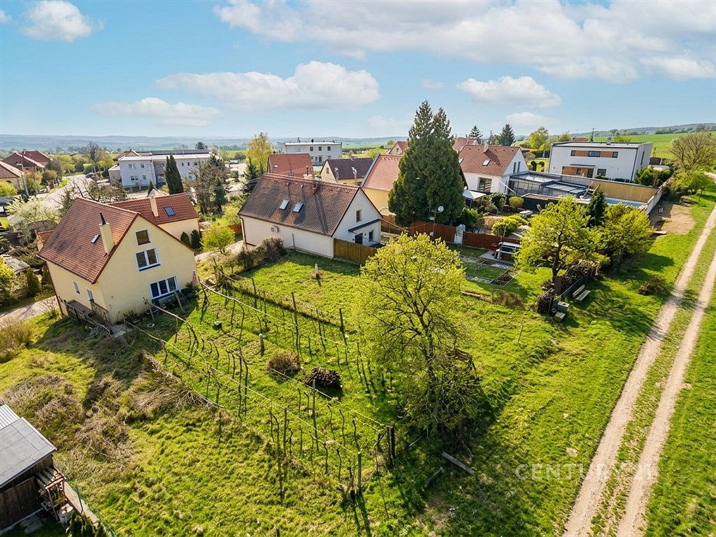 Prodej stavebního pozemku 323 m² — photo 4