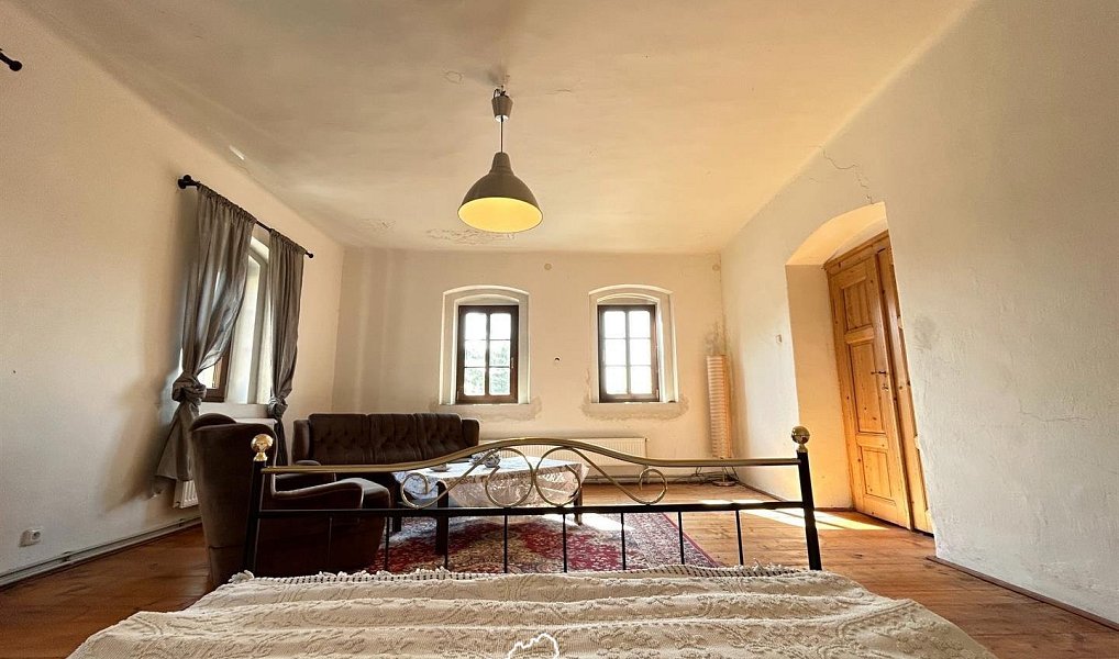 Prodej domu 190 m² s pozemkem 662 m², Černěves – náhled fotky 27