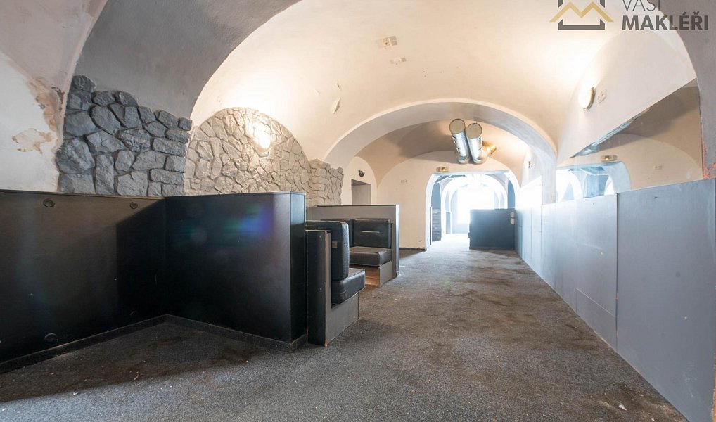 Prodej domu 525 m² s pozemkem 604 m², Ledeč nad Sázavou – náhled fotky 5