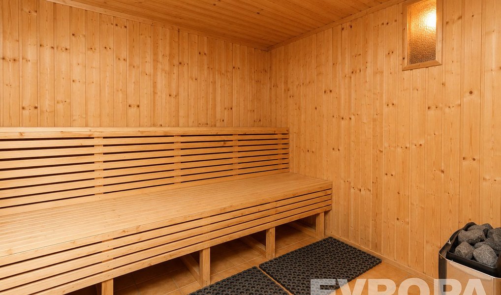 Pronájem domu 350 m² s pozemkem 534 m², Průhonice – náhled fotky 11