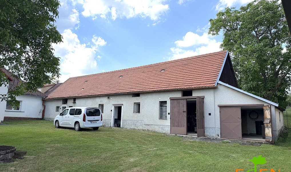 Prodej domu 175 m² s pozemkem 4 223 m², Kasejovice – náhled fotky 18