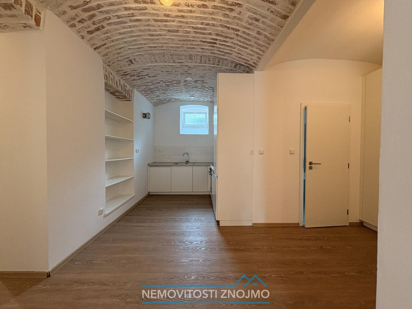 Pronájem bytu 2+kk 55 m² — photo 3