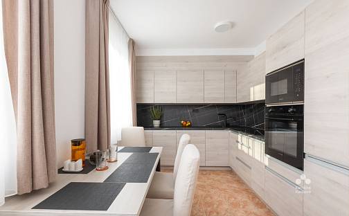 Pronájem bytu 3+1 90 m²