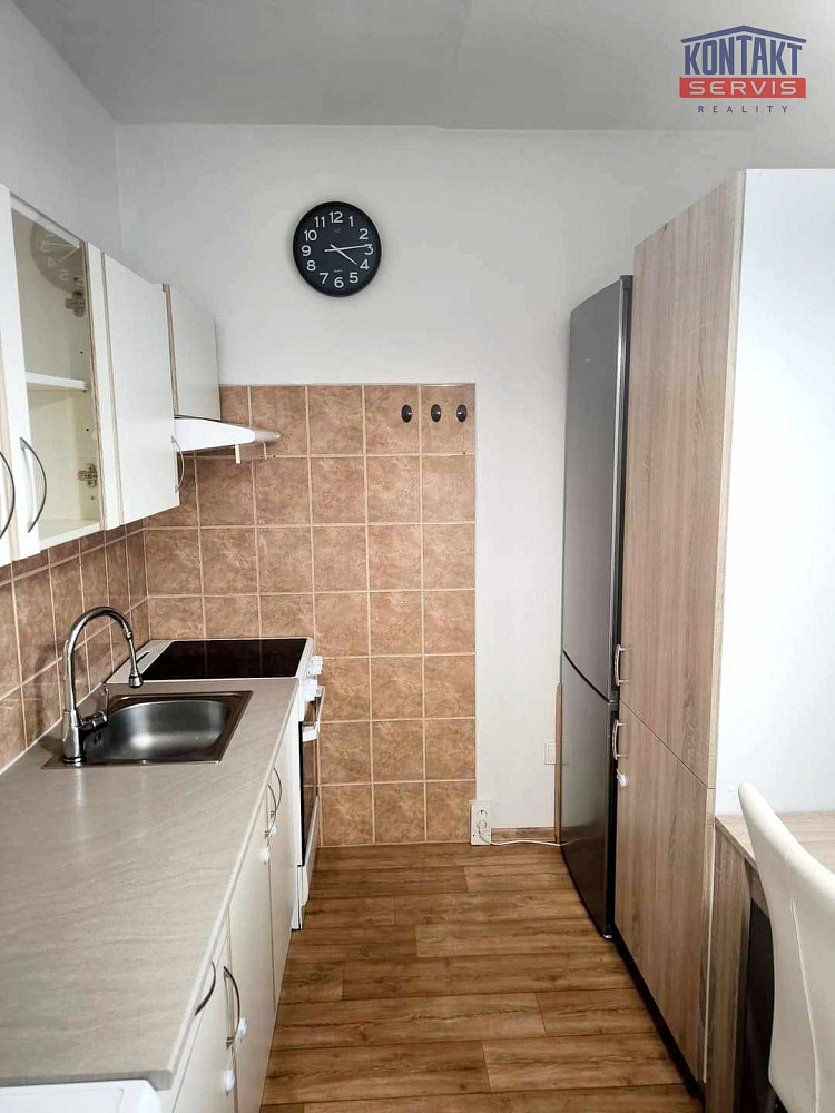 Pronájem bytu 2+1 52 m² – fotografie 2
