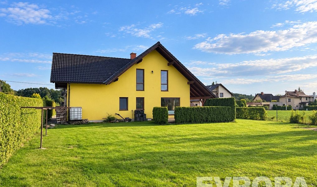 Prodej domu 182 m² s pozemkem 2 434 m², Vrchlabí – náhled fotky 3
