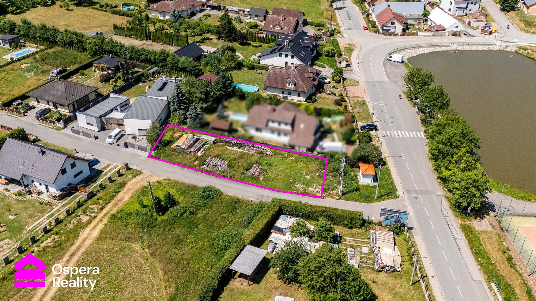 Prodej stavebního pozemku 754 m² – fotografie 5