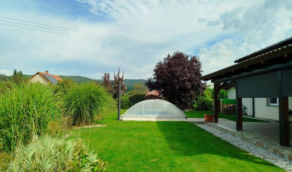Prodej domu 211 m² s pozemkem 825 m², Krhanice – náhled fotky 4
