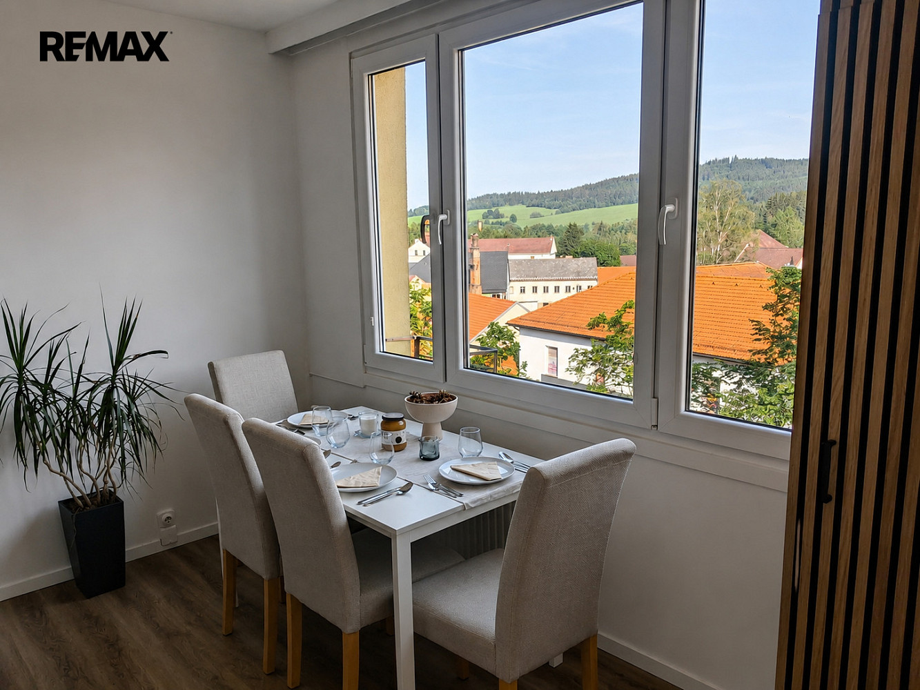 Pronájem bytu 3+1 65 m² – fotografie 2